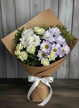 Букет цветов из:  Хризантемы и Розы в Алупке