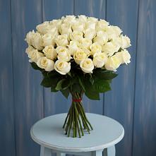 Букет 51 Белая роза Эдлесс Лав в Алупке