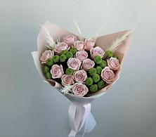 Букет цветов из:  Розы и Хризантемы в Алупке