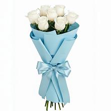 Букет 7 белых роз Проуд в Алупке