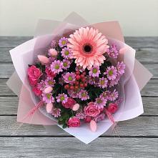 Букет цветов из:  Розы, Герберы и Хризантемы в Алупке