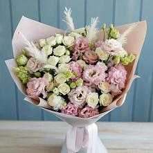 Букет цветов из:  Альстромерии и Розы в Алупке
