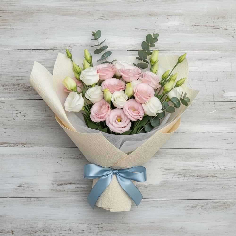 Букет цветов из: Лизиантусы в Алупке